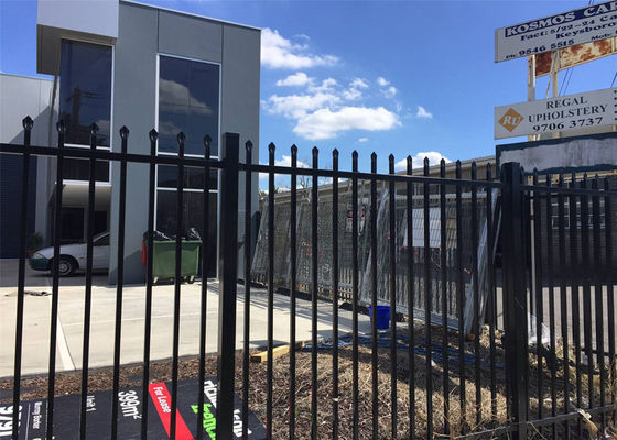 Sports Facilities Garrison Fence Panels , Metal Security Fence Panels 2.1M X 2.4M